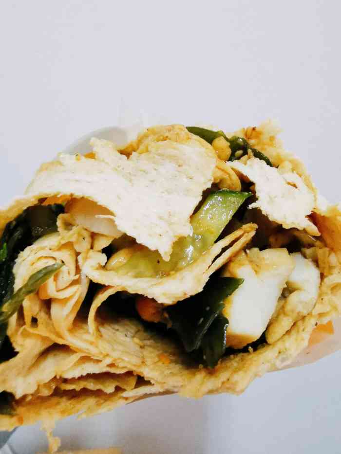 于飞成卷饼61炸串王(金门店)-"【位置】[发呆]这家店在金门国际商业