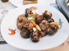 风味手工田螺酿-刘姐啤酒鱼民族演艺餐厅(西街总店)