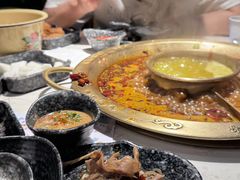 -哥老官重庆美蛙鱼头(五角场合生汇店)