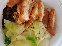 椒盐鸡排卤肉饭-老妈米线(港龙店)