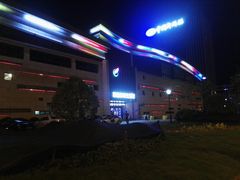 -莱茵体育生活馆