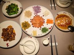 风生水起捞三文鱼-小炳胜(天环店)