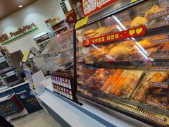 面包甜点陈列柜-全家便利店(武定店)