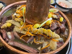 -岳记兴隆·青城腊排铜火锅(融创店)