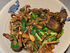 烟笋腊肉-潇湘阁(汉光百货店)