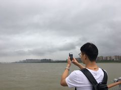 -海底捞火锅(银泰中心店)