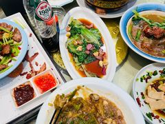 -龙香居海鲜浑锅家常菜·特色驴肉