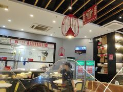 -八合里潮汕鲜牛肉火锅(上海汇智广场店)