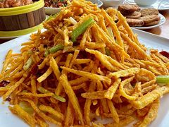 -莲餐厅·湖北菜·潜江小龙虾店(愚园路店)