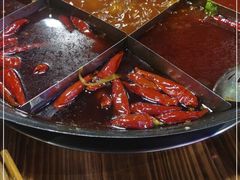 -财二舅火锅招待所