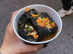 -黄兴南路步行商业街