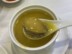 -渔意楼·驰名沙田乳鸽(五羊旗舰店)