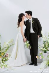 -蒙太奇婚纱摄影(万达店)