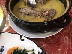 -惠食家酒店(老余杭美食街店)
