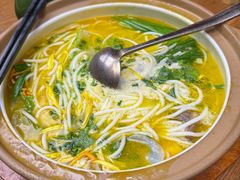 -云海肴·汽锅鸡·云南菜(天山百盛优客店)