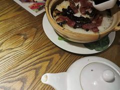 腊味煲仔饭-广东道至正餐厅(区庄店)