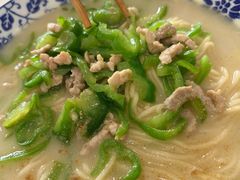 -鱼汤面