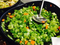 -小放牛炒菜馆(军校店)