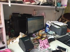 -绿丰干洗(解放东路店)