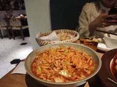 -纳鲁孜·新疆特色餐厅(上海悦荟广场店)