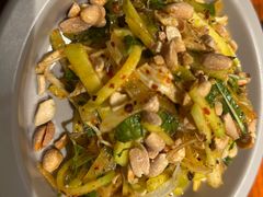 树皮菜拌鸡枞菌-SHAN山(前滩太古里店)