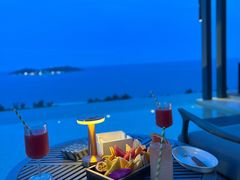 -瑰丽酒店·海吧·天际下午茶·现场DJ·天台酒吧