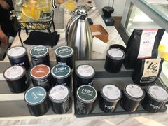 -UNI UNI(环亚凯瑟琳店)