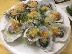 蒜蓉蒸生蚝-明记海鲜美食老字号(明记总店)