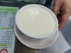 -义顺牛奶公司