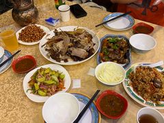 -维吾尔餐厅(宜山路店)