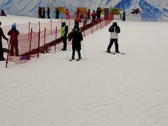 -哈尔滨热雪奇迹