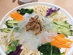-关东小磨东北菜(上海长风大悦城店)