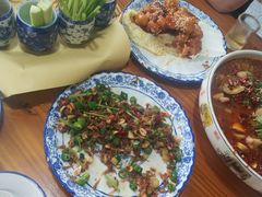 丰味一锅鲜-十二道丰味·徐州土菜·烧烤(何山路店)