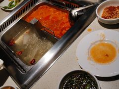 -海底捞火锅鲜切牛肉主题店(长寿路店)