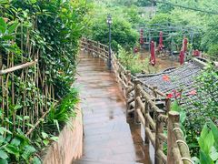 -楠柏弯休闲山庄(梨花溪店)