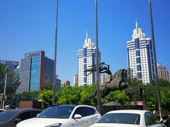 -中国国际会展中心-马甸购物街