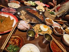 -萍姐火锅·公路夜市(武汉首店)