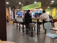 大堂-麦当劳(光新乐购店)