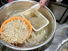 -平安桥张氏肥肠粉