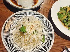 -天山集市(和家乐广场店)