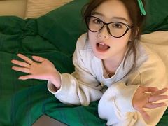 -爱视眸Eyeblling眼镜·依视路·蔡司镜片折扣店(百联南方商城购物中心)
