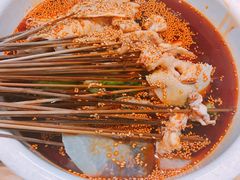 红油钵钵鸡-嘉州叶婆婆钵钵鸡(建设路店)