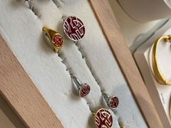 -LADY FAFA(巨鹿路陕西南路路口店)