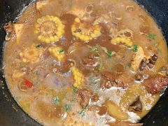 -袁小二大东北铁锅炖(吉祥村总部)