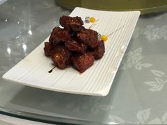 -品悦酒店(三林古镇店)