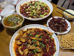 -邱金小炒·30 年盐帮江湖菜(自贡店)