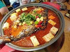 -三顾烤庐·烤鱼·烧烤·龙虾(奉贤店)