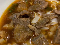 红烧牛肉粉-湘里乡亲甲王二老店