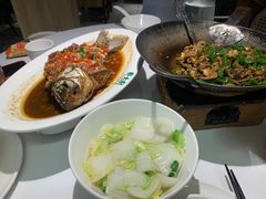-费大厨辣椒炒肉(高铁吾悦广场店)
