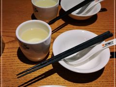 -爱碗亭·鲜炒湖南菜(壹城中心店)